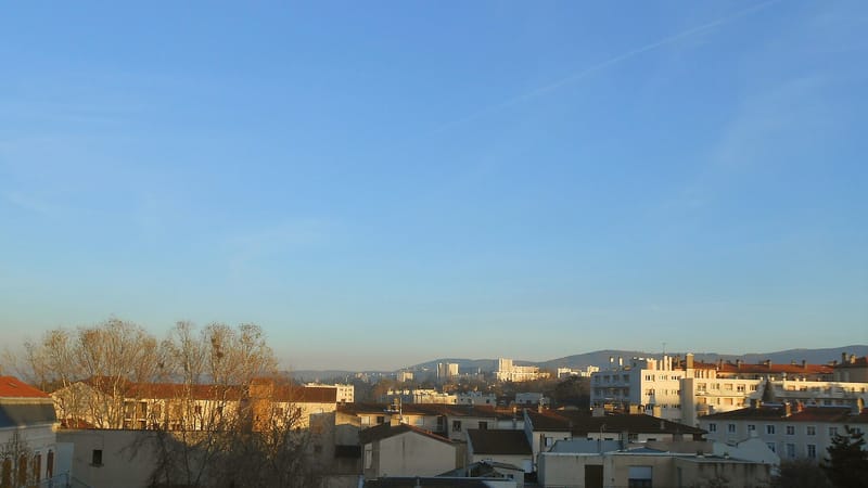 Saint-Chamond — Saint-Chamond (Loire), vue d'ensemble avec la cité de Fonsala au fond, 3 décembre 2013