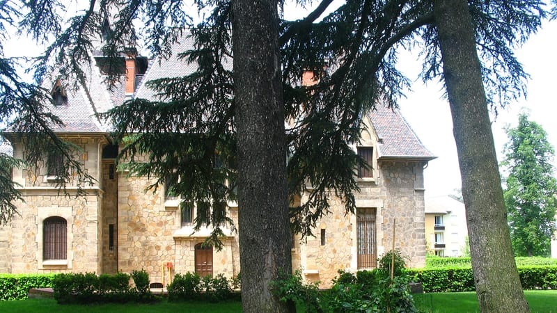 Saint-Priest-en-Jarez — Clo bay