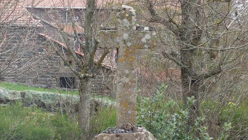 Bains — 2009-05-01-2000-Montbonnet