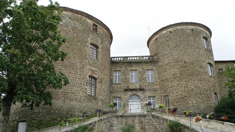 Monistrol-sur-Loire — Monistrol-sur-Loire Château des Évêques1