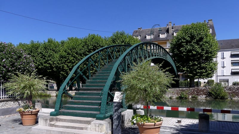 Montargis — La Passerelle de la Marolle à Montargis (juillet 2025)