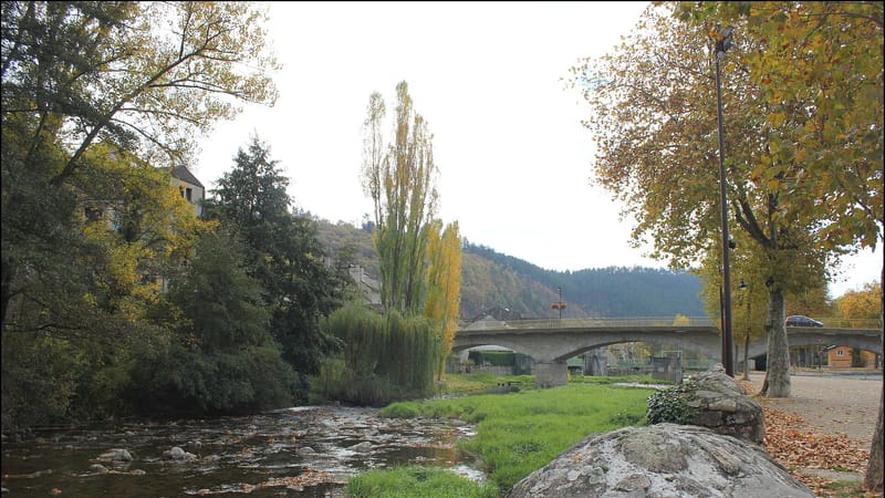 Marvejols — Vue sur la Colagne à Marvejols