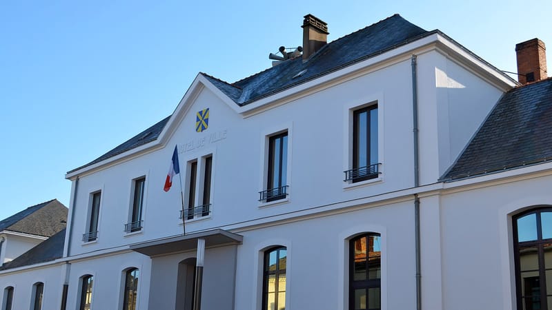 Beaupréau-en-Mauges — Beaupréau - Hotel de ville