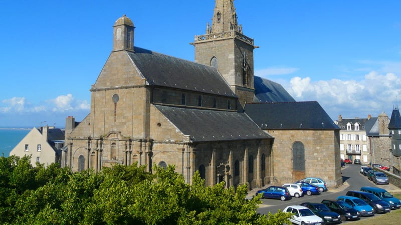 Granville — Granville Église Notre Dame du Cap-Lihou 01