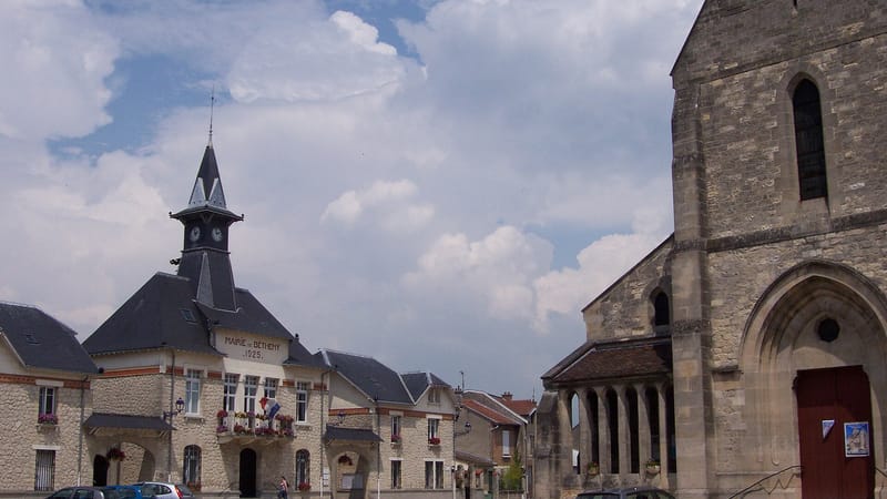 Bétheny — Betheny-eglise et mairie