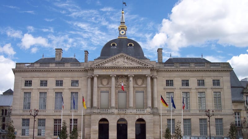 Châlons-en-Champagne — Hôtel de ville de Châlons-en-Champagne (Marne)