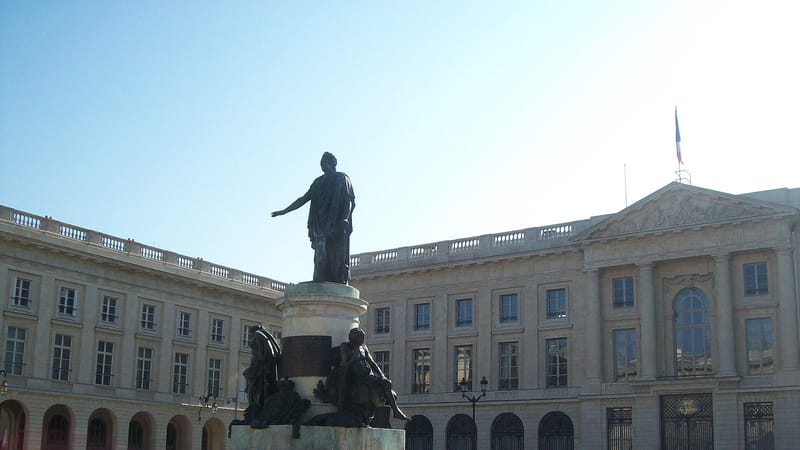Reims — Place Royale 2