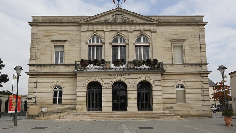 Saint-Dizier — Saint-Dizier - Hôtel de ville 20131009-01