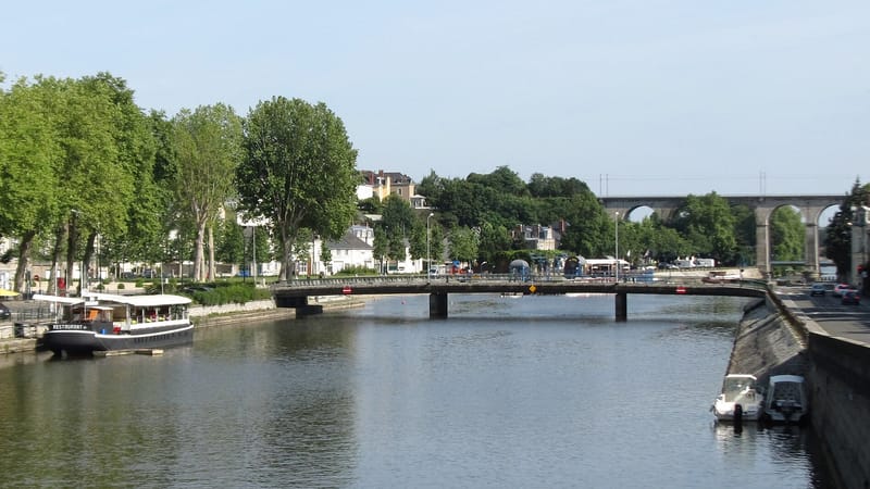 Laval — Pont de l'Europe Laval