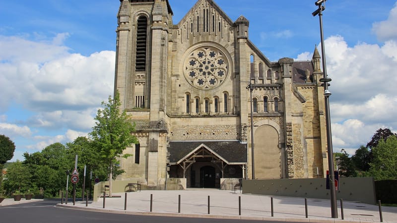 Bar-le-Duc — Église Saint-Jean de Bar-le-Duc1