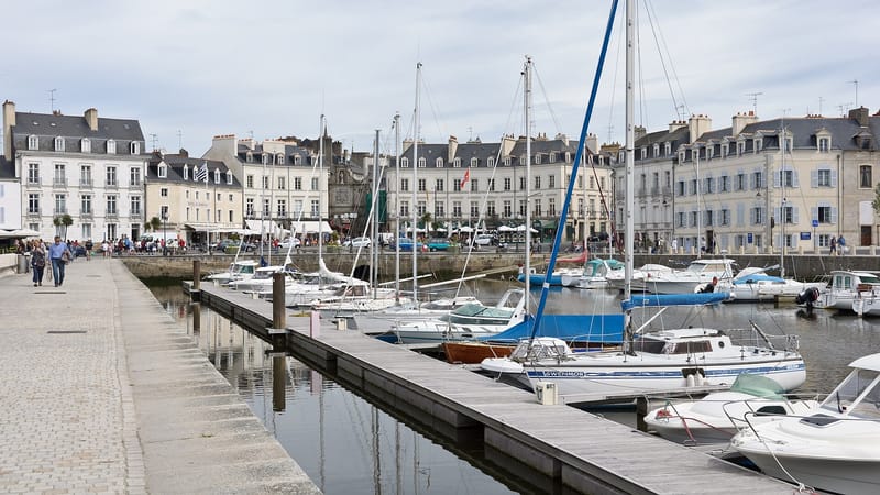 Vannes — Port de Vannes quai Eric Tabarly
