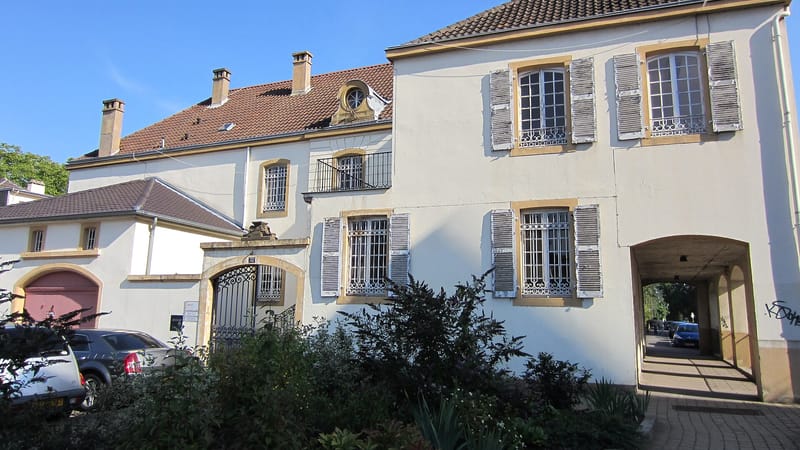 Le Ban-Saint-Martin — Immeuble Ban St Martin