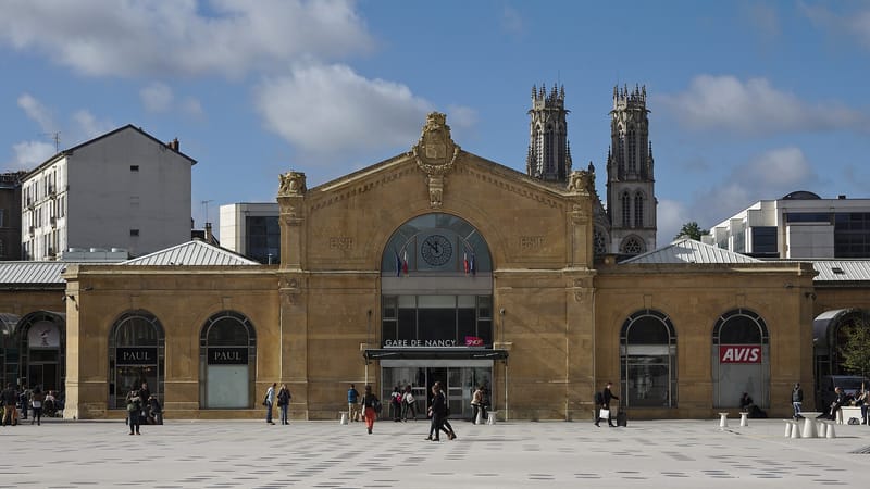 Château-Salins — Gare de Nancy - place Thiers 02