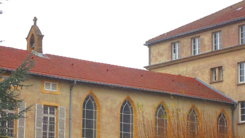Jouy-aux-Arches — Chapelle couvent Jouy Arches