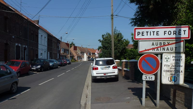 Anzin — Petite-Forêt (Nord, Fr) city limit sign