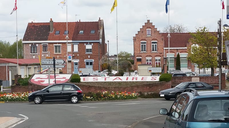 Estaires — Estaires - Intersection D 947-D 122