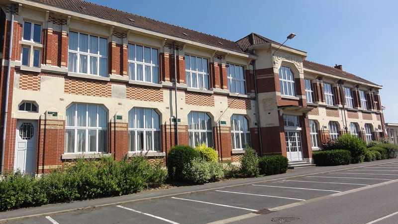 Feignies — Feignies (Nord, Fr) école des filles