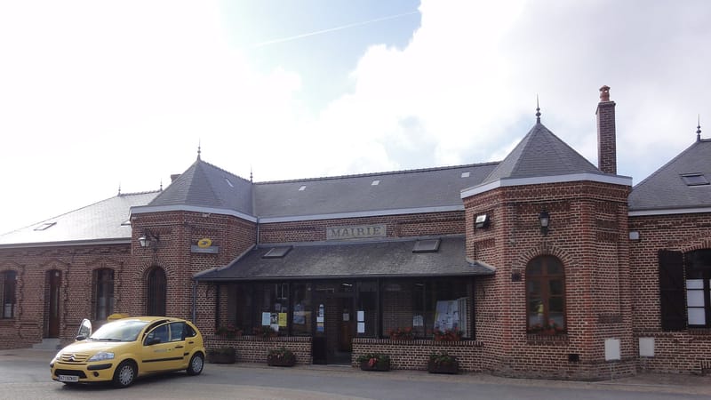 Fourmies — Clairfontaine (Aisne) mairie et ptt