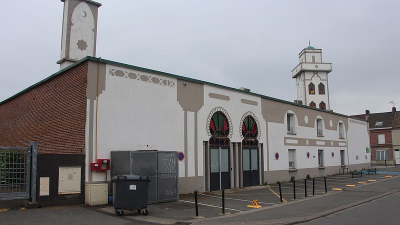 Mons-en-Barœul — Façade occidentale Mosquée Al Wifaq Mons-en-Barœul (20240502)