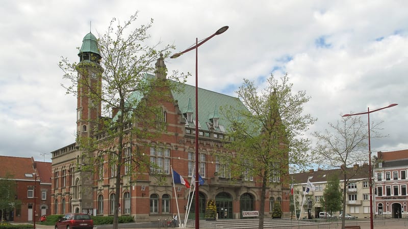 Orchies — Orchies, stadhuis foto2 2013-05-09 16.20