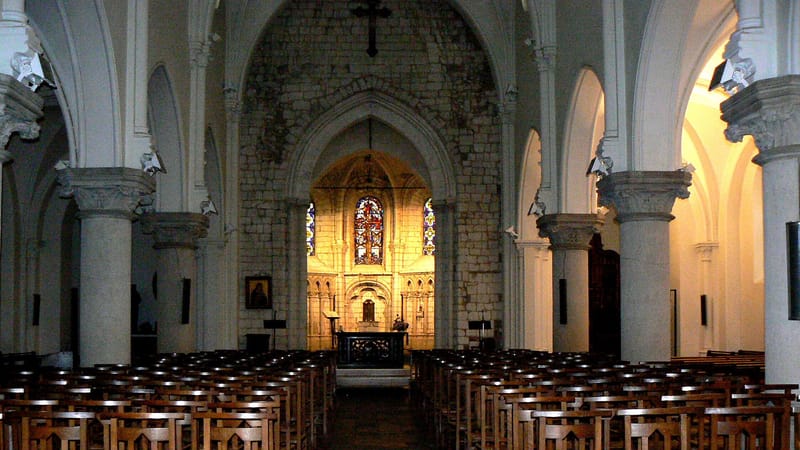 Wattignies — Wattignies, Église Saint Lambert, nef