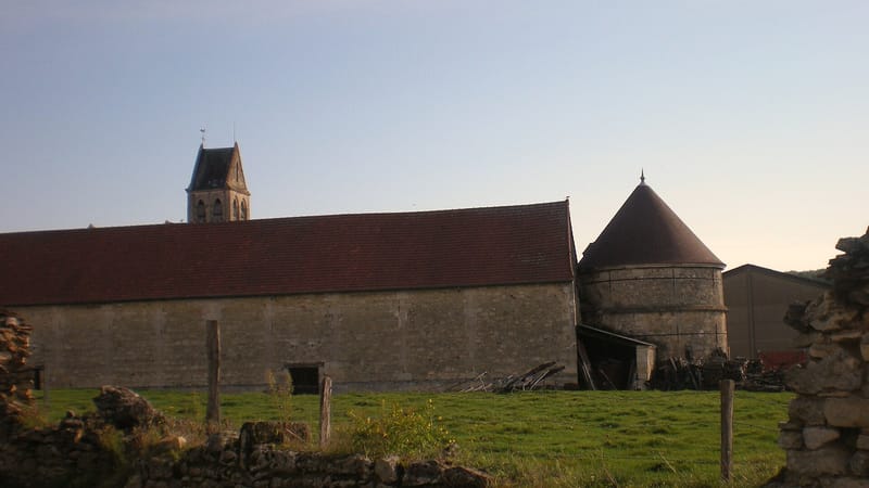 Breuil-le-Vert — Breuil le vert église prieuré
