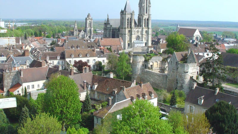 Senlis — Senlis - general view 003