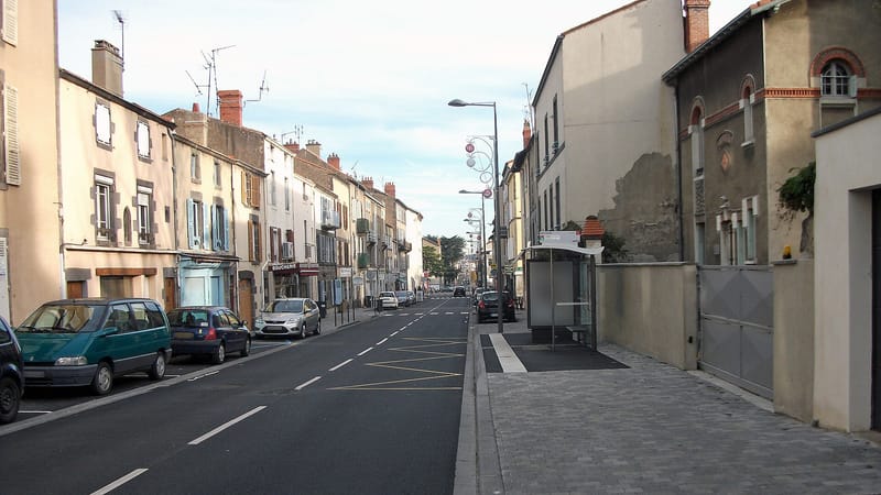 Chamalières — Chamalières - Avenue Joseph Claussat 2013-12-12