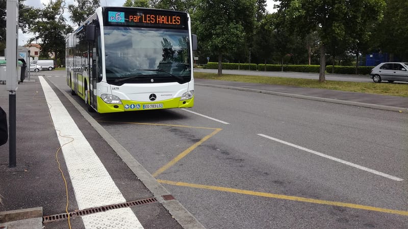 Billère — Idelis Ligne P6 Serres-Castet Stade