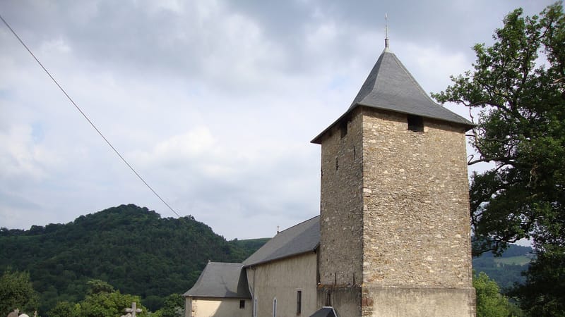 Oloron-Sainte-Marie — Féas (Pyr-Atl, Fr) église