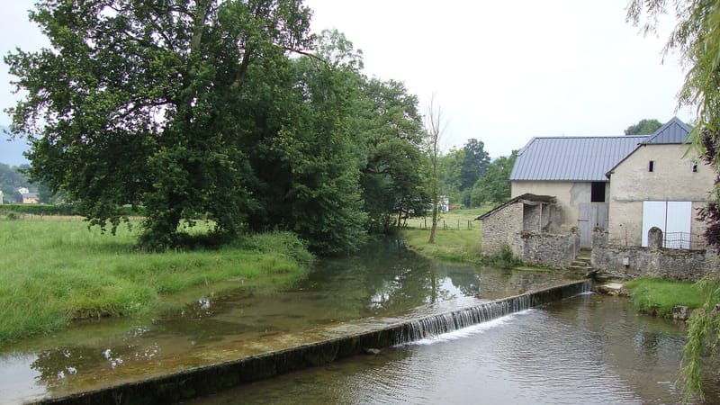 Oloron-Sainte-Marie — Agnos (Pyr-Atl, Fr) La Mielle