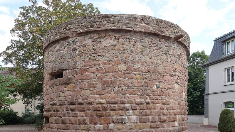 Cernay — Tour des Maréchaux (2)