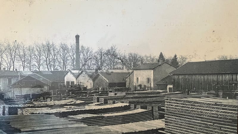 Belleville-en-Beaujolais — Ateliers C.Roux et fils - Vue de la parquetterie, de la tonnellerie et des entrepôts