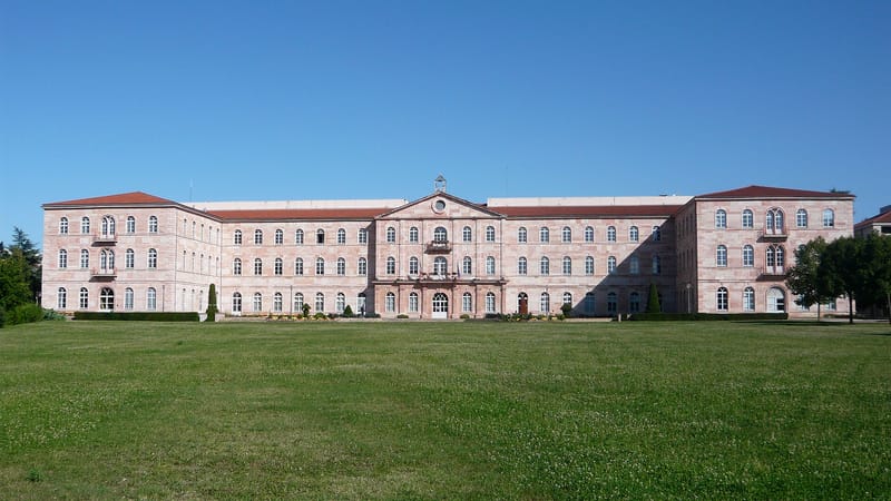Caluire-et-Cuire — Hotel.de.ville.Caluire.et.Cuire.001