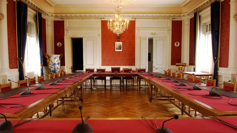 Vesoul — Salle du conseil municipal de l'Hôtel de ville de Vesoul