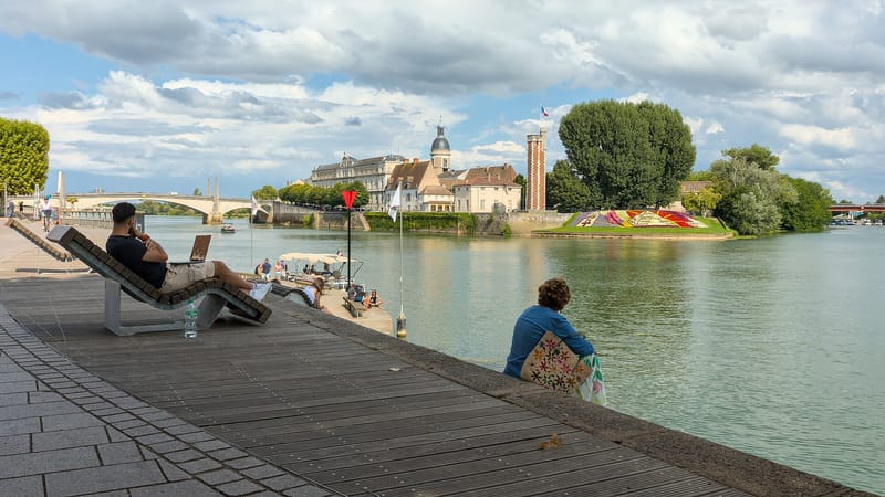 Chalon-sur-Saône — Chalon-sur-Saône - Quai Gambetta - 2