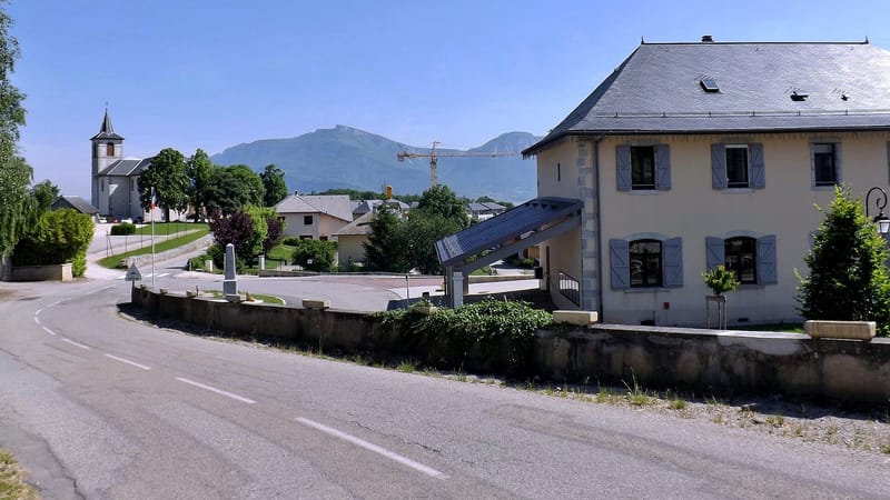 Jacob-Bellecombette — Montagnole, centre en 2015