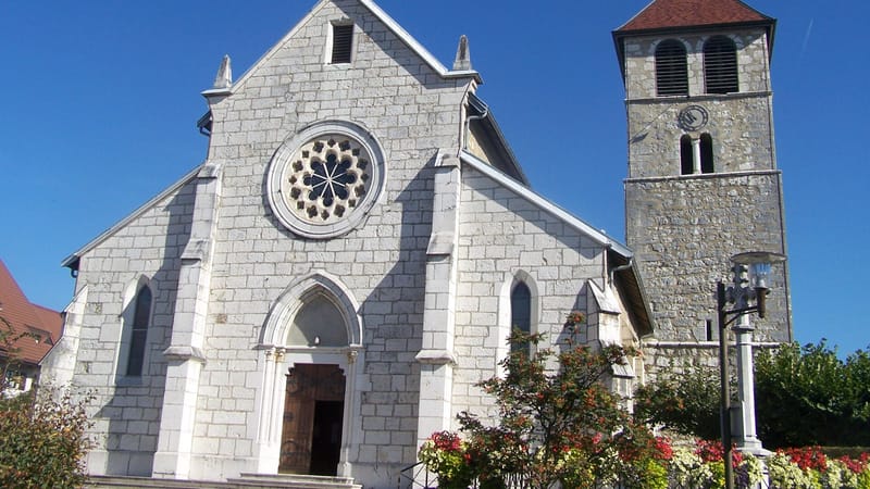 Poisy — Église de Poisy