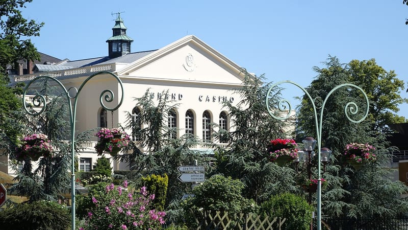 Forges-les-Eaux — Forges-les-Eaux casino