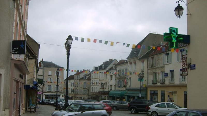 Brie-Comte-Robert — Place du Marché de Brie