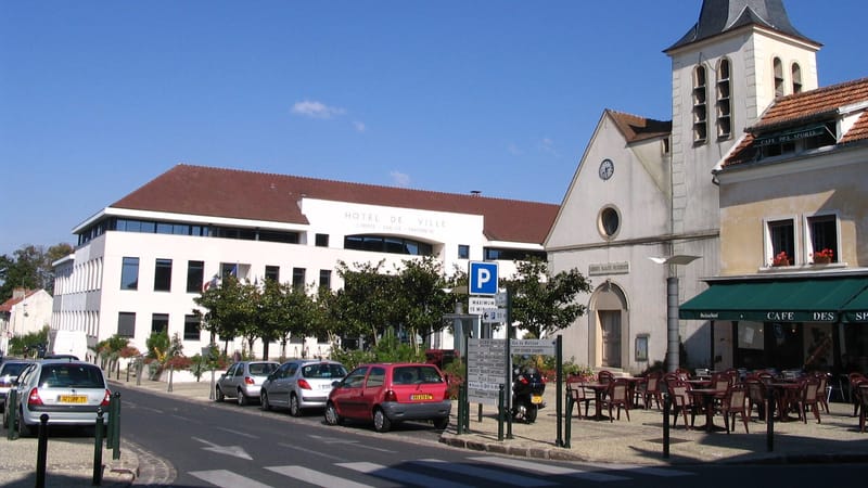 Champs-sur-Marne — Champs-sur-Marne - Church - 2