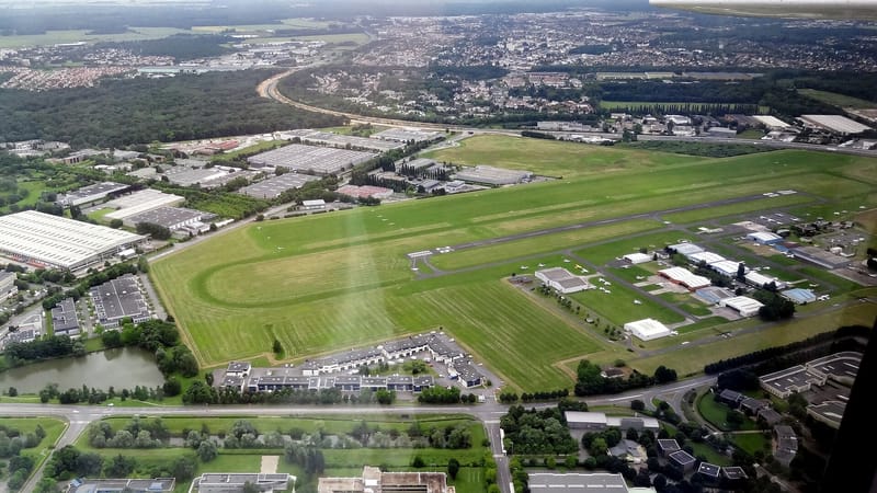 Champs-sur-Marne — Lognes-Émerainville LFPL aerialview