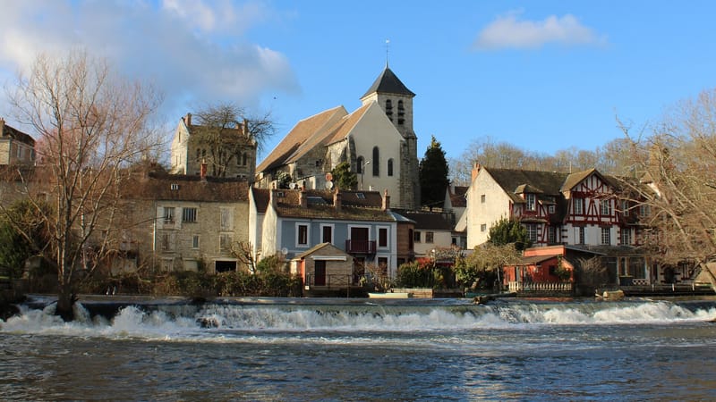 Fontainebleau — Vue de Montigny-sur-Loing (corrigée)