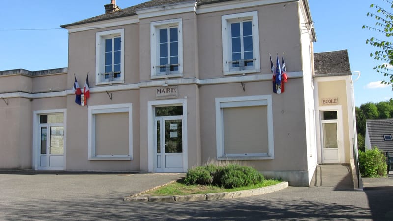 Nemours — Poligny (Seine-et-Marne) Mairie IMG 1144 1280