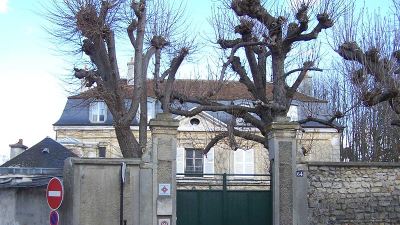 Chambourcy — Chambourcy Maison Derain