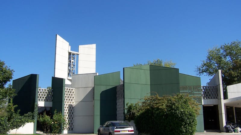 Le Chesnay-Rocquencourt — Le Chesnay Église Notre-Dame-de-la-Résurrection