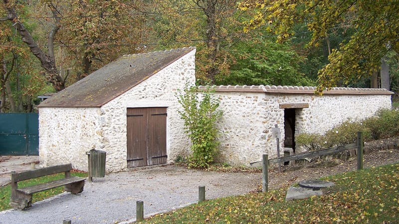 Élancourt — Elancourt Lavoir Hermanderie2