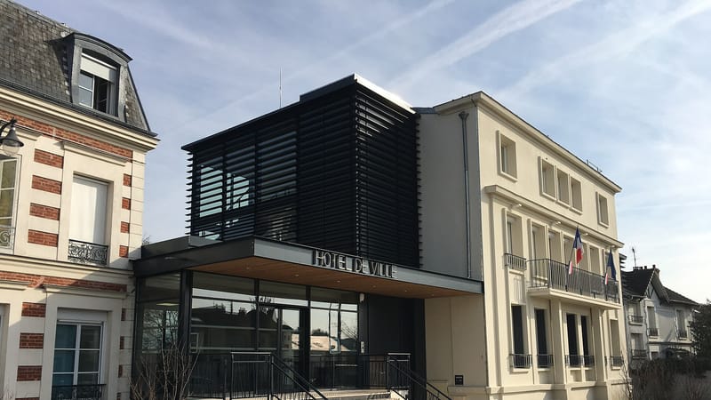 Verneuil-sur-Seine — Mairie de Verneuil-sur-Seine
