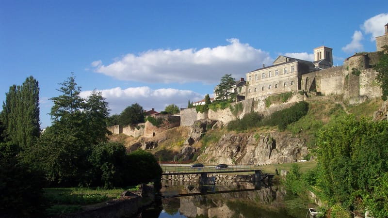 Parthenay — Parthenay Citadel from Saint-Paul Bridge 2