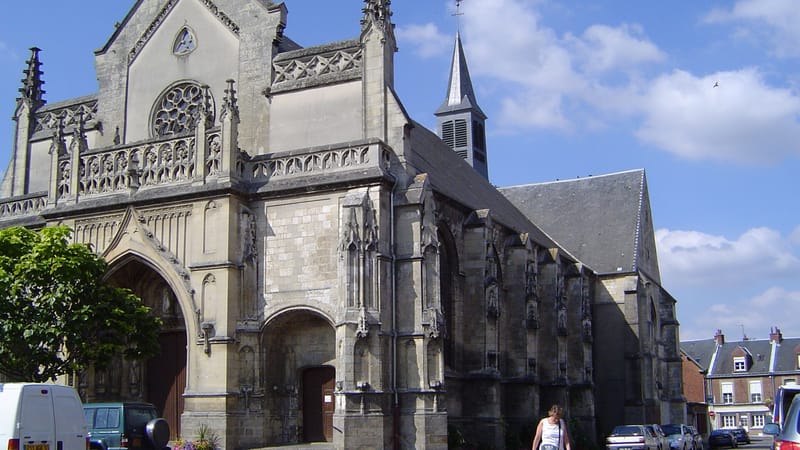 Doullens — Doullens - L'église